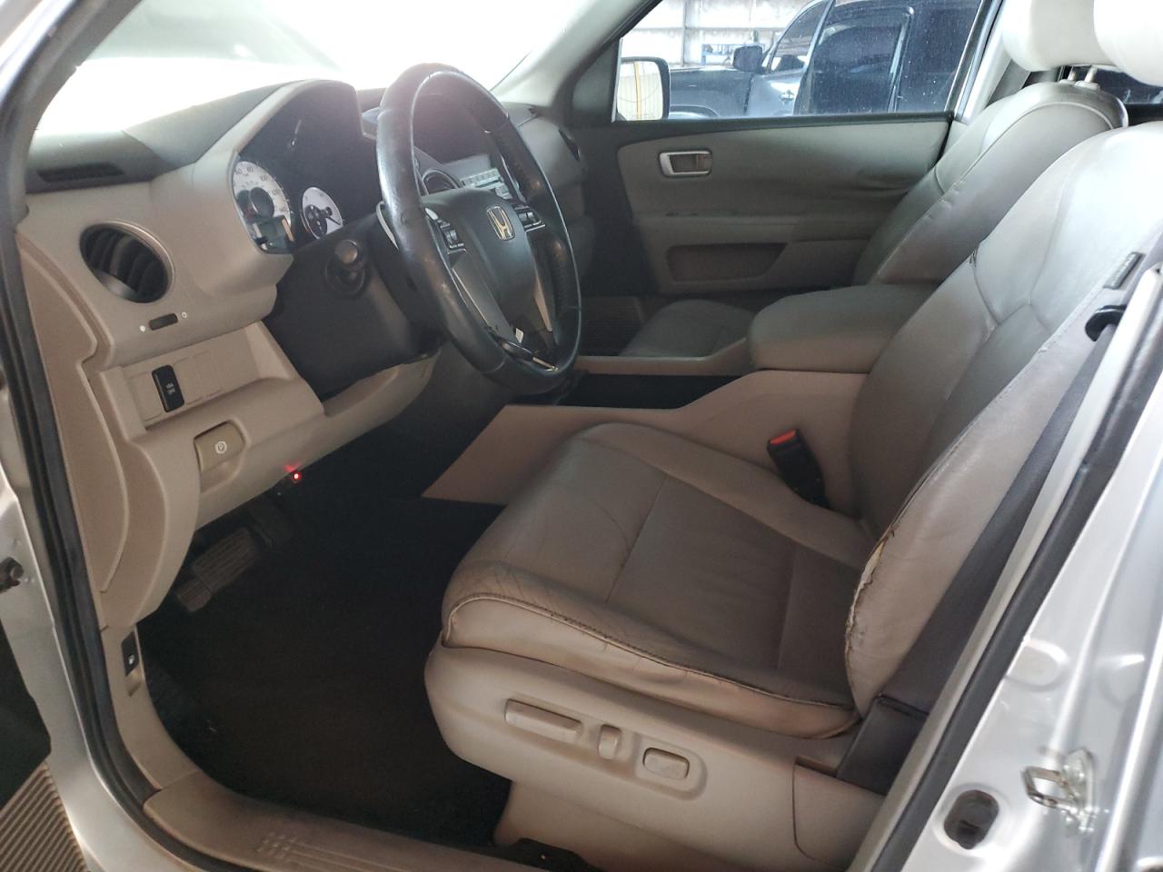 2011 Honda Pilot Exl VIN: 5FNYF3H68BB008833 Lot: 65535075