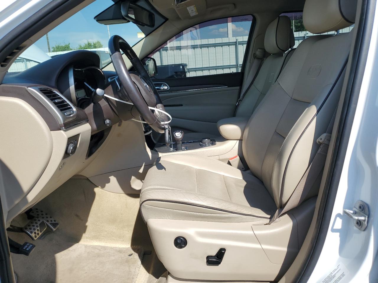 2015 Jeep Grand Cherokee Overland VIN: 1C4RJFCT8FC647928 Lot: 65187495
