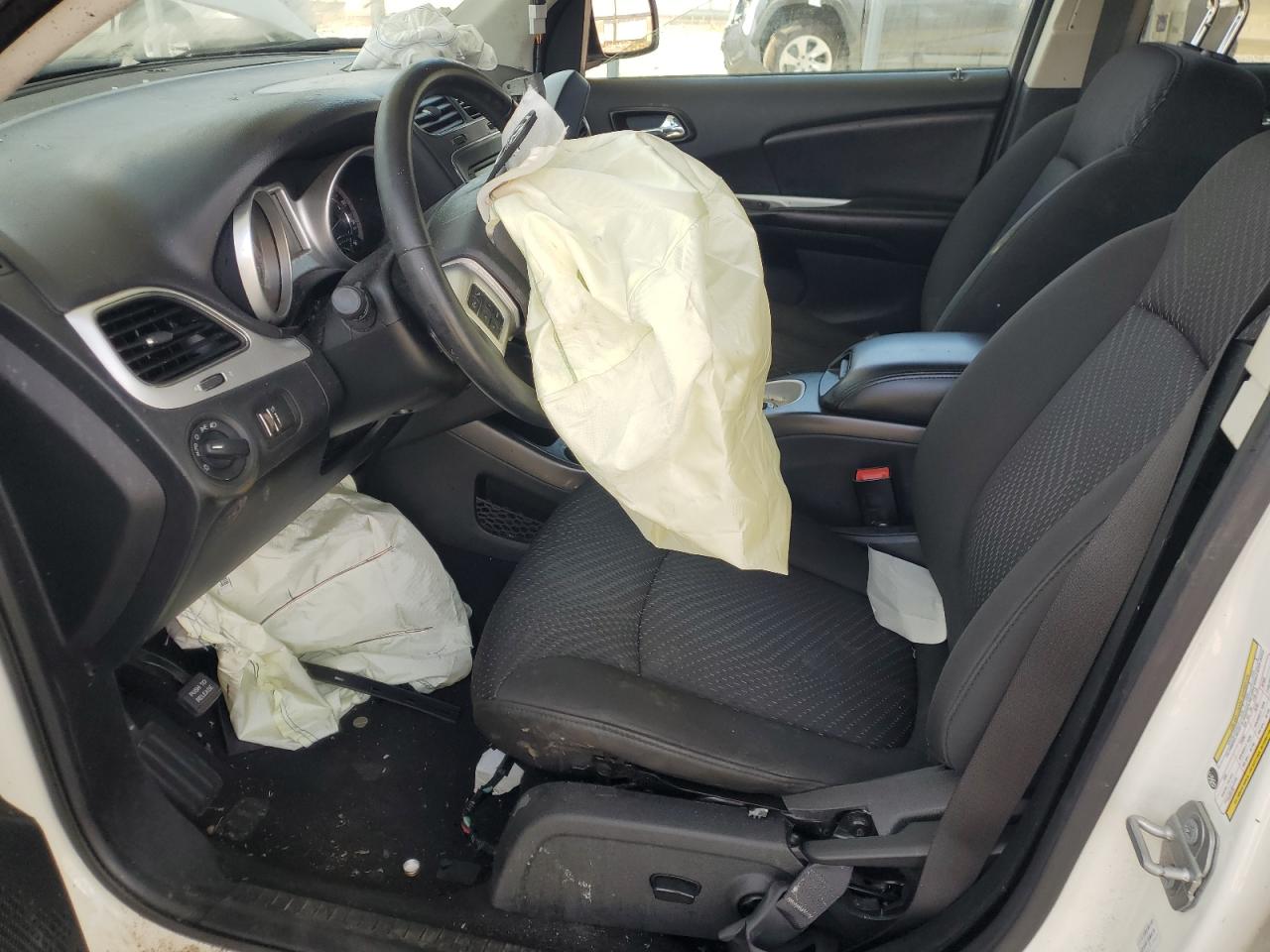 2020 Dodge Journey Se VIN: 3C4PDCABXLT261230 Lot: 65829415