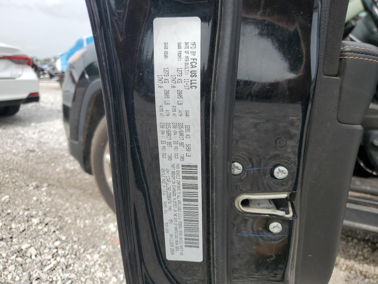 2018 Jeep Cherokee Latitude VIN: 1C4PJLCB2JD596474 Lot: 65330805