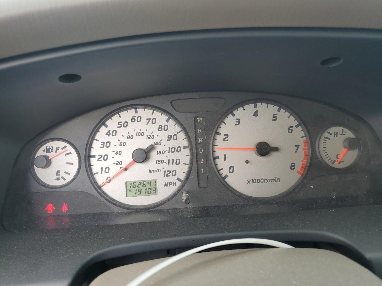 2004 Nissan Pathfinder Le VIN: JN8DR09Y54W902795 Lot: 63010235