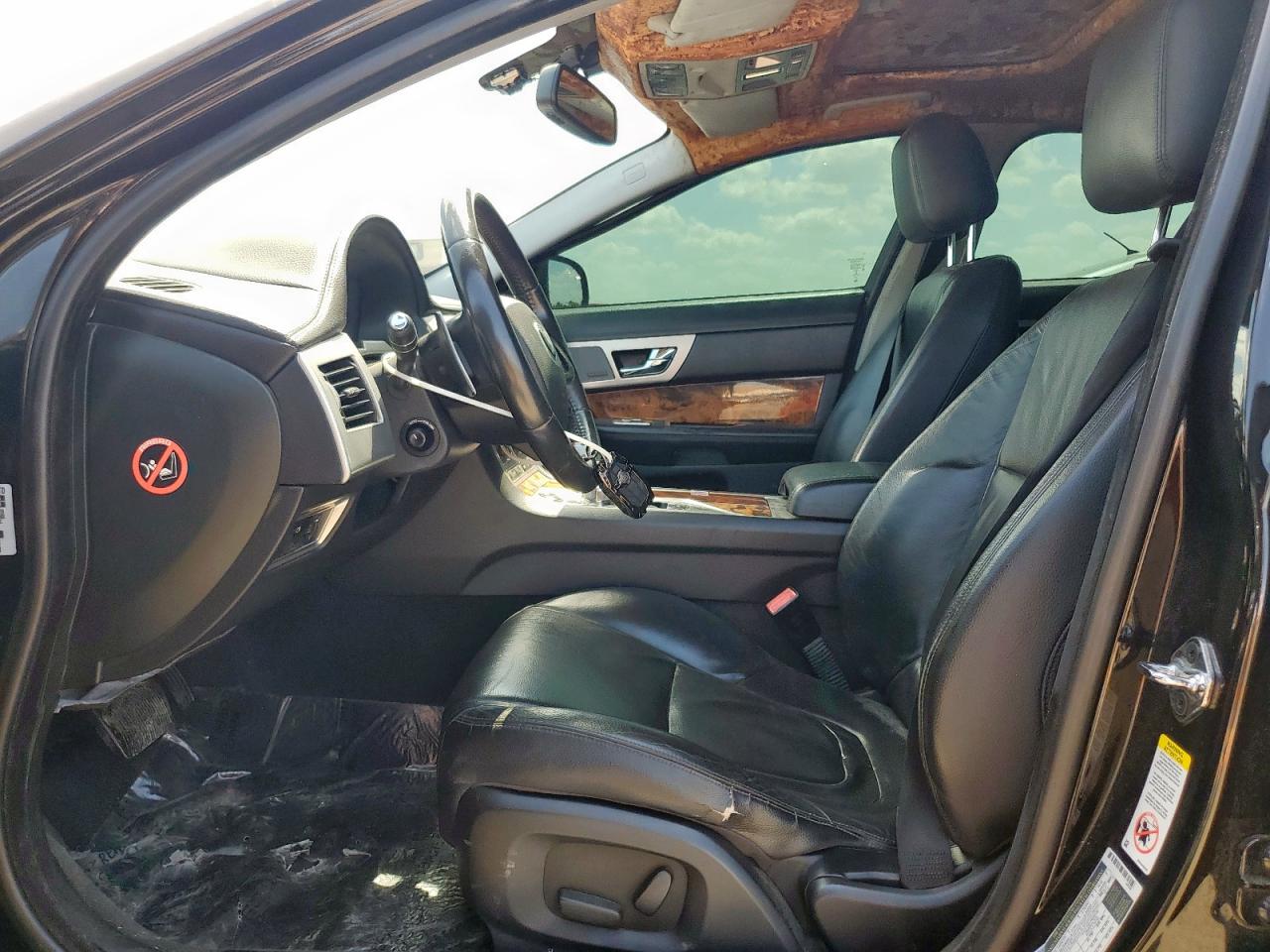 sajwa0es9epu28716 SAJWA0ES9EPU28716 2014 Jaguar Xf