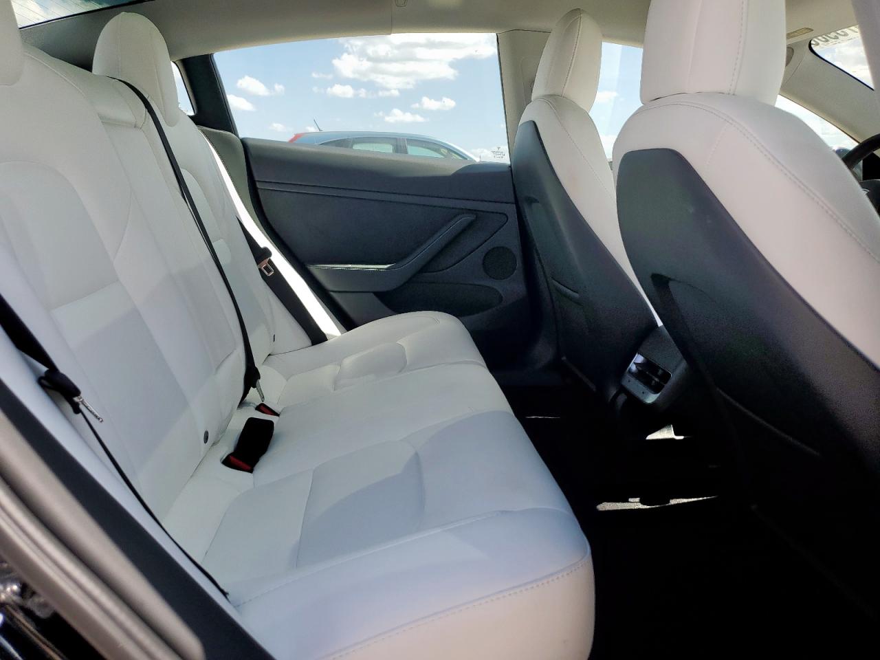 2022 Tesla Model 3 VIN: 5YJ3E1EB3NF134637 Lot: 65739065