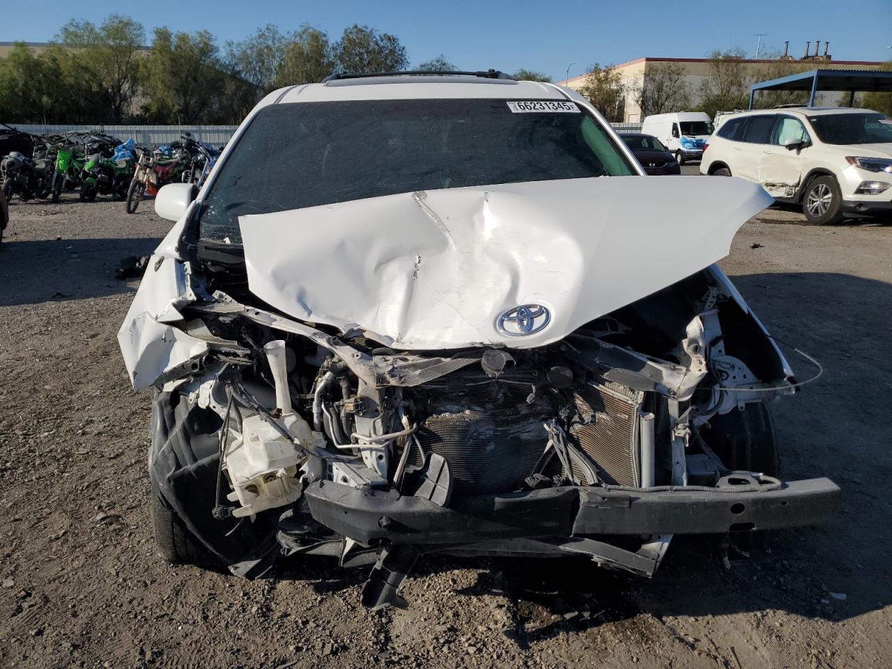 2013 Toyota Sienna Xle VIN: 5TDYK3DC9DS405330 Lot: 66231345