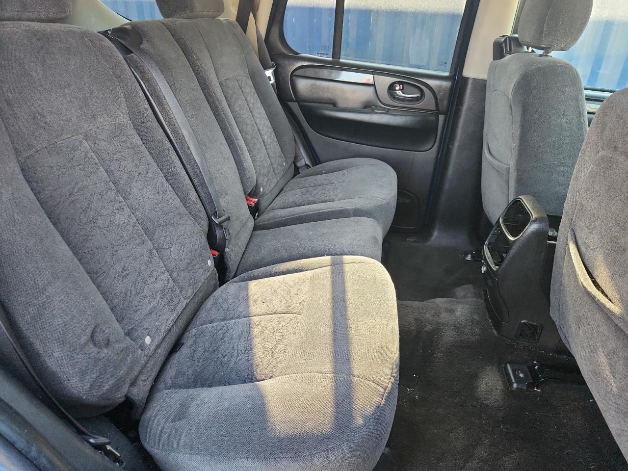 2005 GMC Envoy VIN: 1GKDT13S452159678 Lot: 62768645