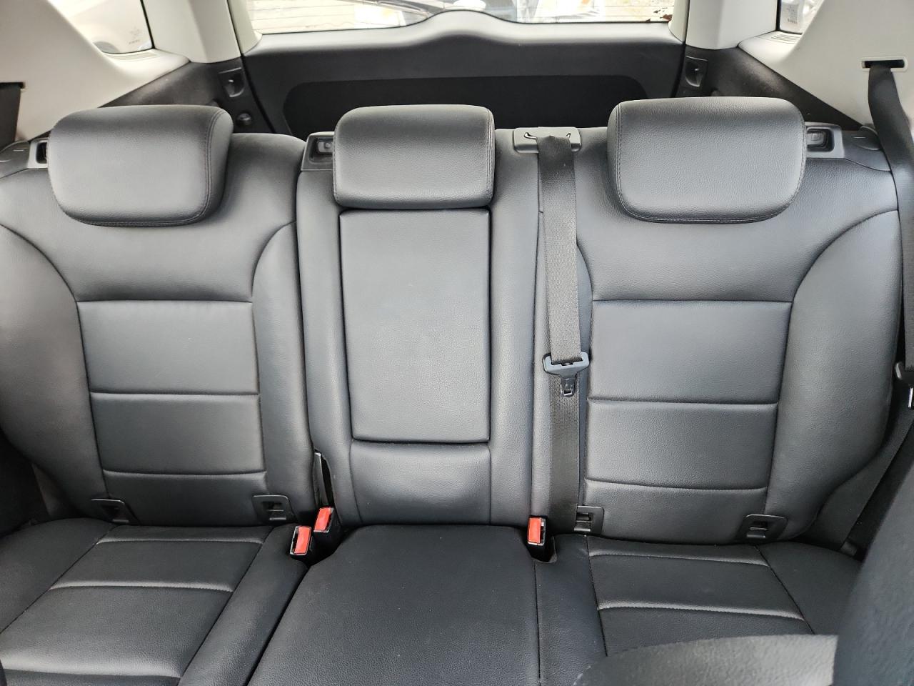 2010 Mercedes-Benz Ml 350 4Matic VIN: 4JGBB8GB8AA562941 Lot: 63159105