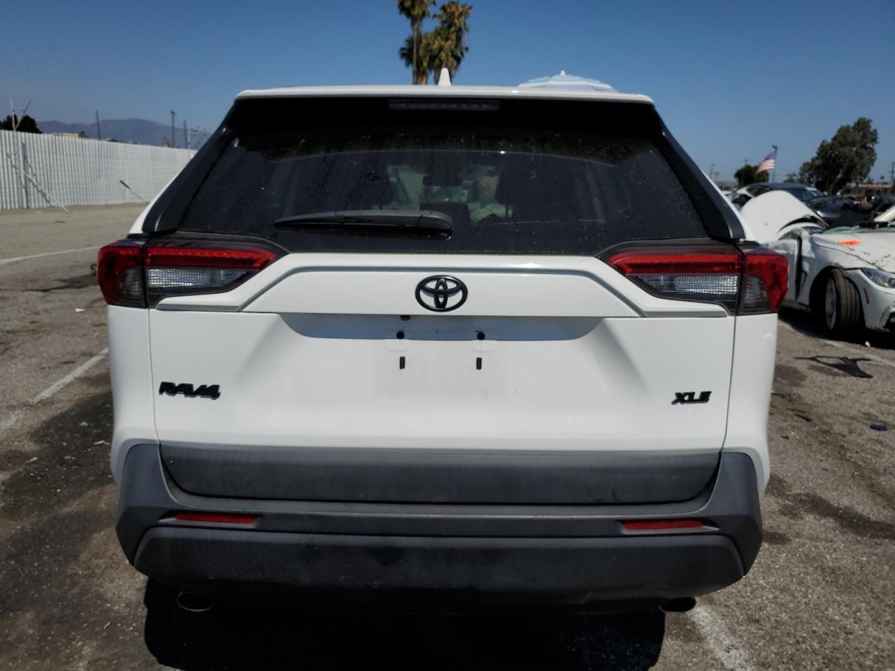 2021 Toyota Rav4 Xle VIN: 2T3W1RFV3MC096630 Lot: 64459795
