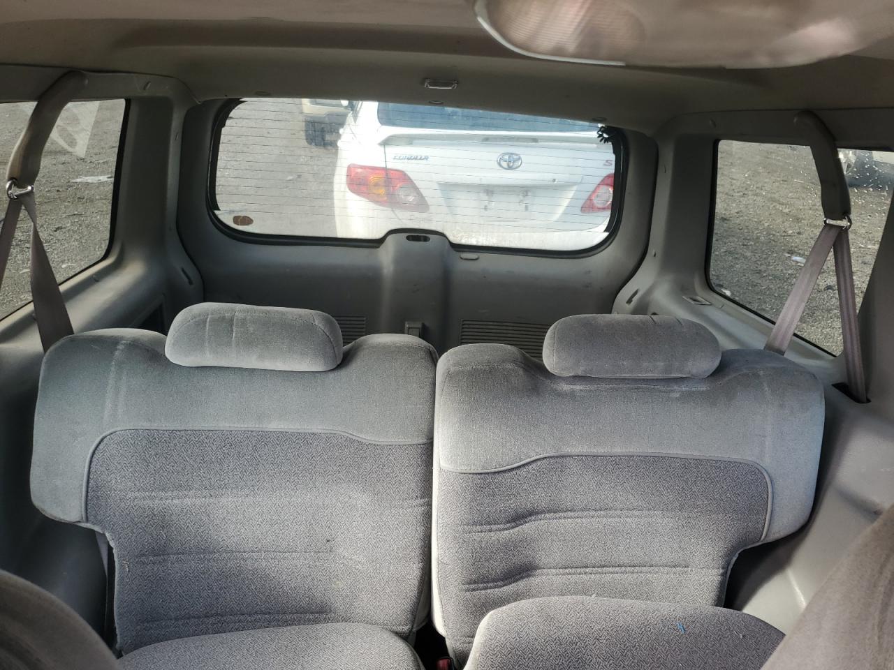 1998 Ford Explorer VIN: 1FMYU24X2WUB61134 Lot: 63490355