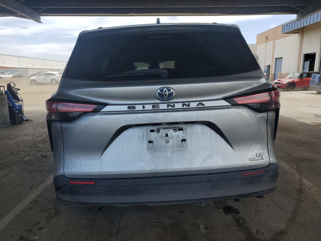 2022 Toyota Sienna Le VIN: 5TDBRKEC3NS132929 Lot: 63607115