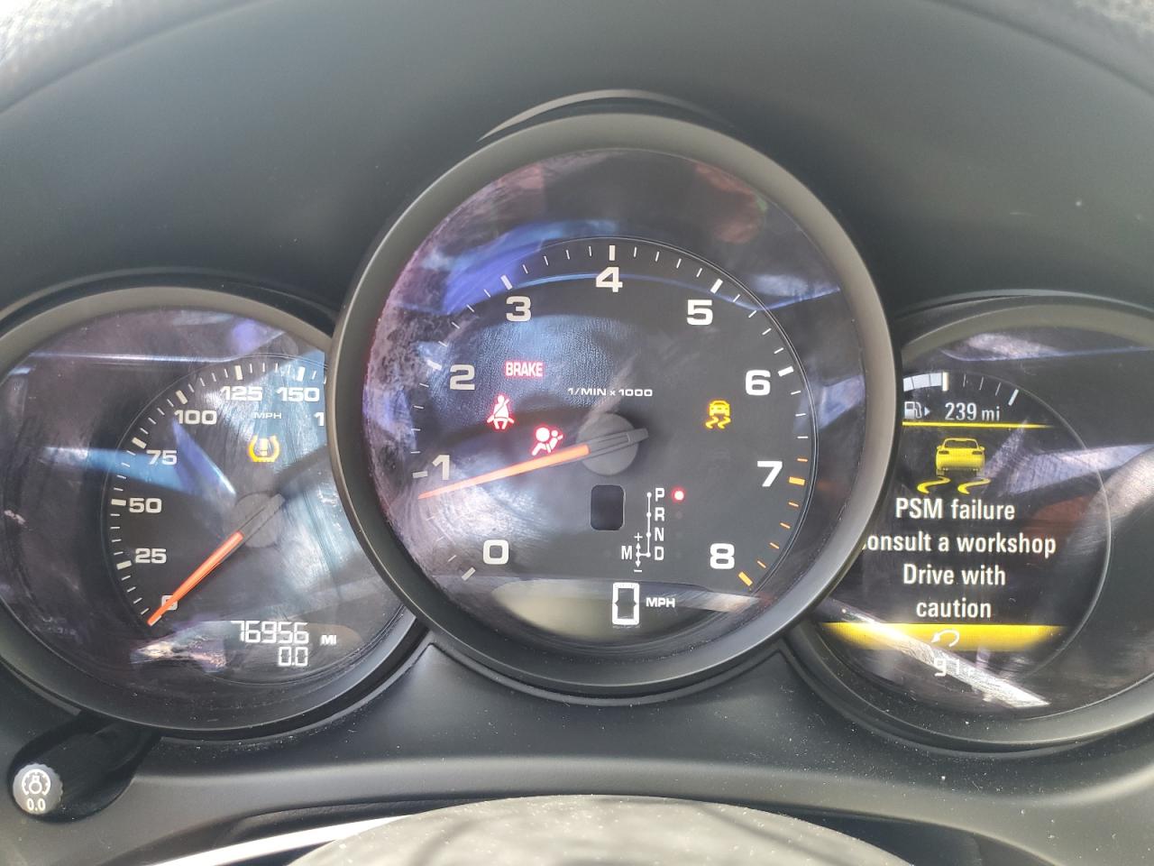 2018 Porsche Macan VIN: WP1AA2A50JLB02470 Lot: 63780555