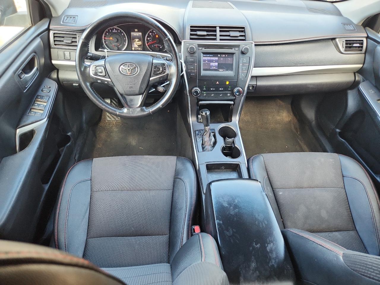 4t1bf1fk1gu244907 4T1BF1FK1GU244907 2016 Toyota Camry Le