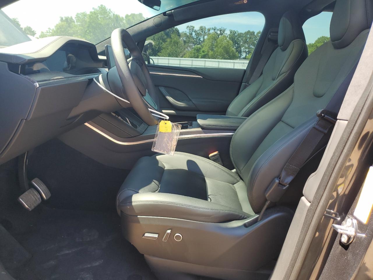 2024 Tesla Model X VIN: 7SAXCBE56RF447200 Lot: 63454505