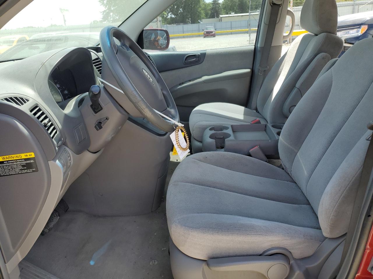 2006 Kia Sedona Ex VIN: KNDMB233866060174 Lot: 63053655