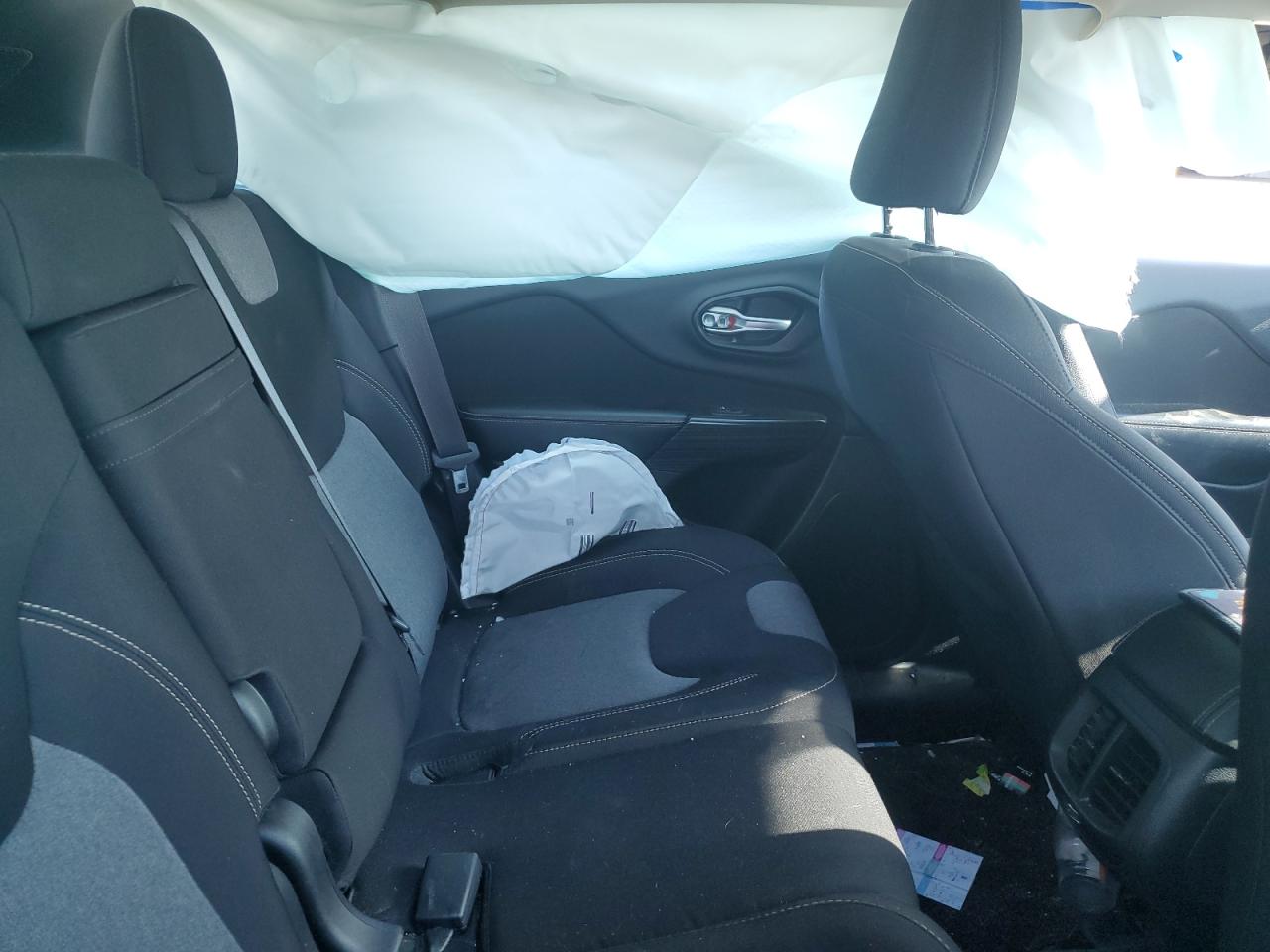 2014 Jeep Cherokee Sport VIN: 1C4PJMAB1EW190687 Lot: 63572275