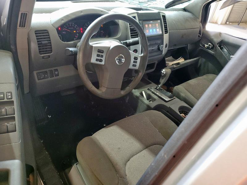  NISSAN FRONTIER 2019 Srebrny
