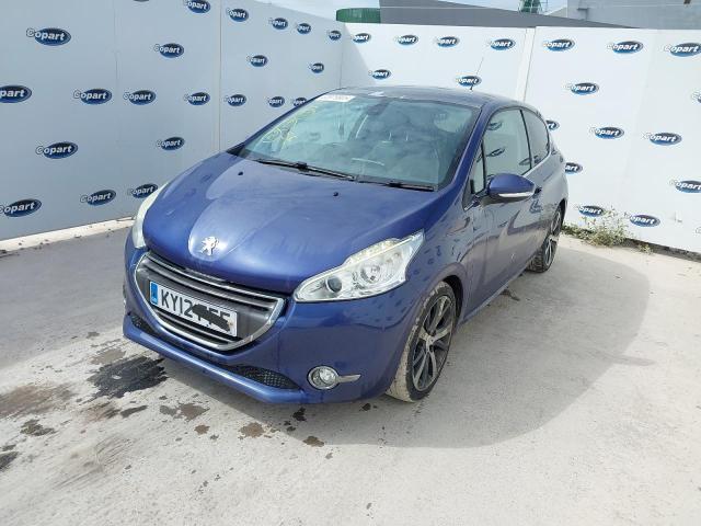 PEUGEOT 208 FELINE 2012