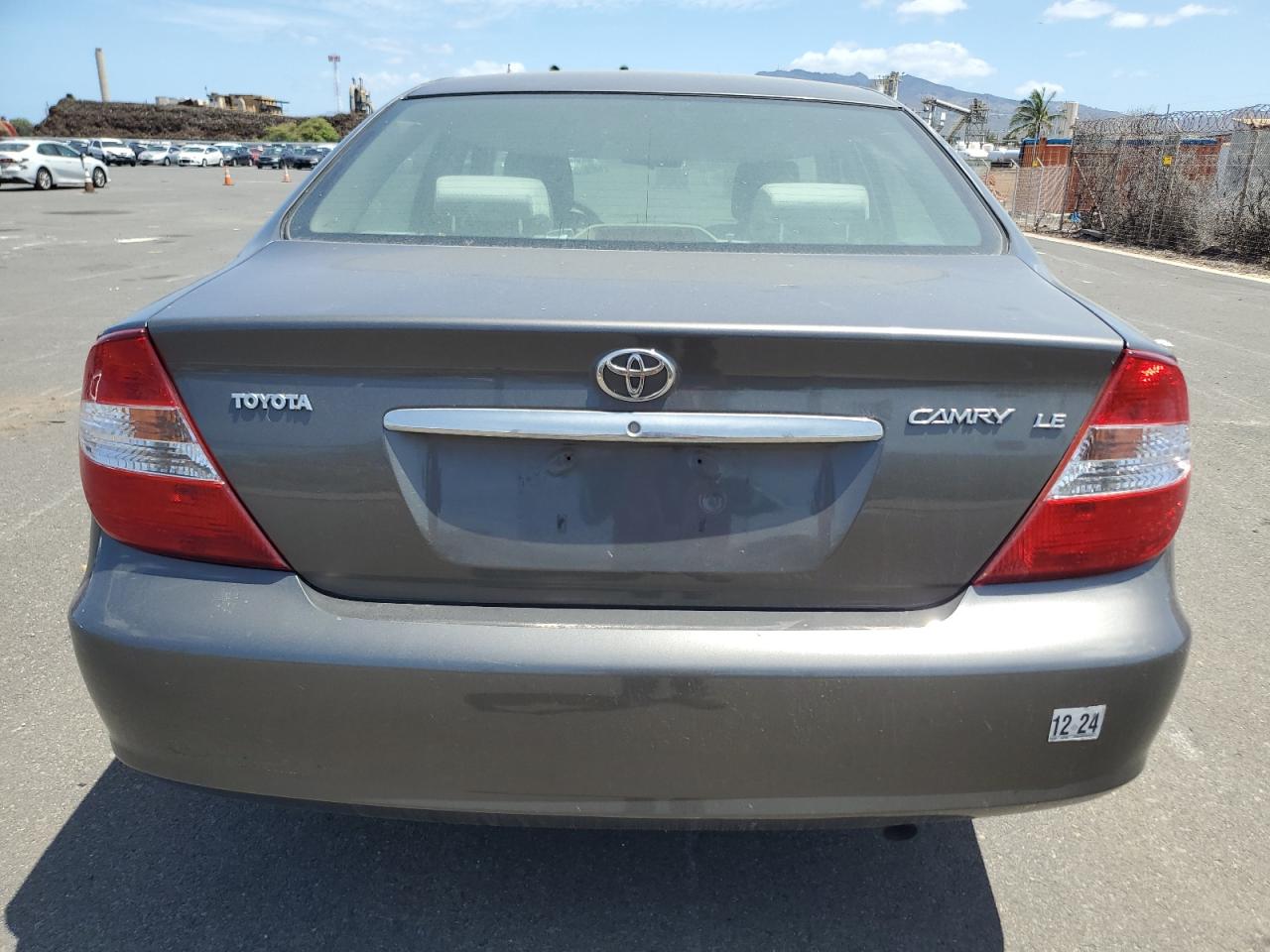 2004 Toyota Camry Le VIN: JTDBE30KX40268217 Lot: 45246795