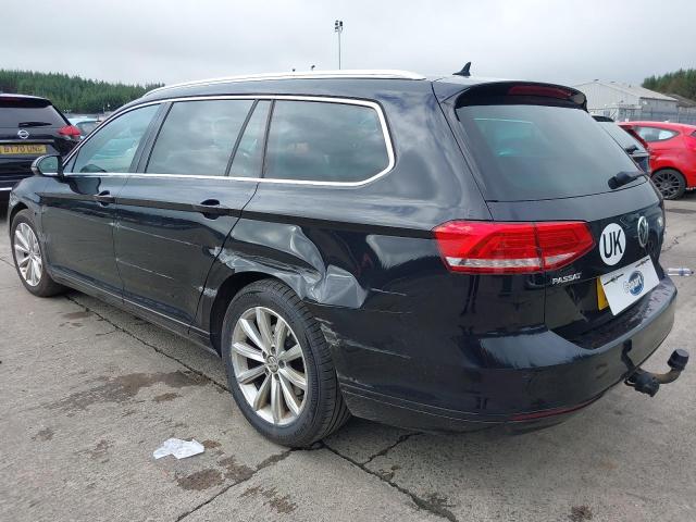 2015 VOLKSWAGEN PASSAT SE