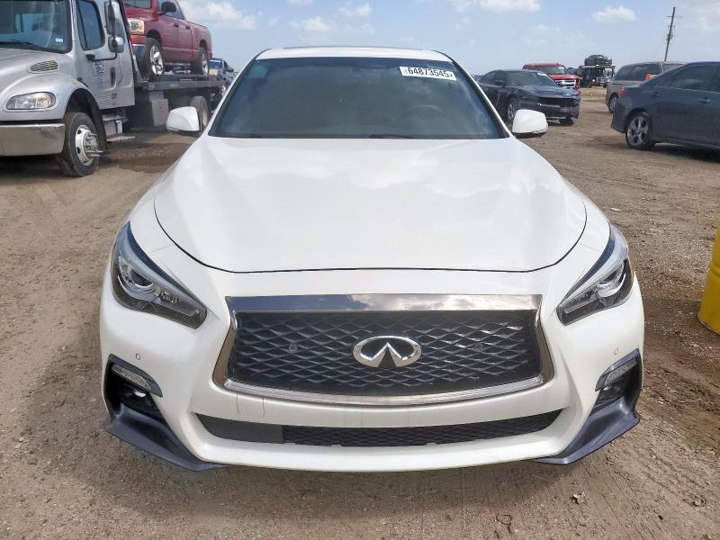  INFINITI Q50 2021 Biały