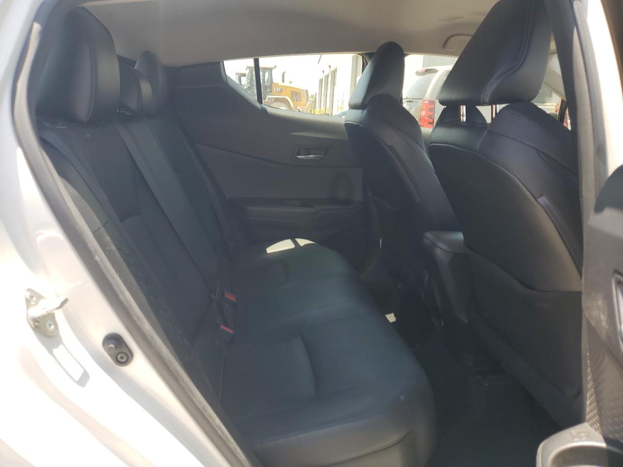 2020 Toyota C-Hr Xle VIN: JTNKHMBX2L1088997 Lot: 64431185