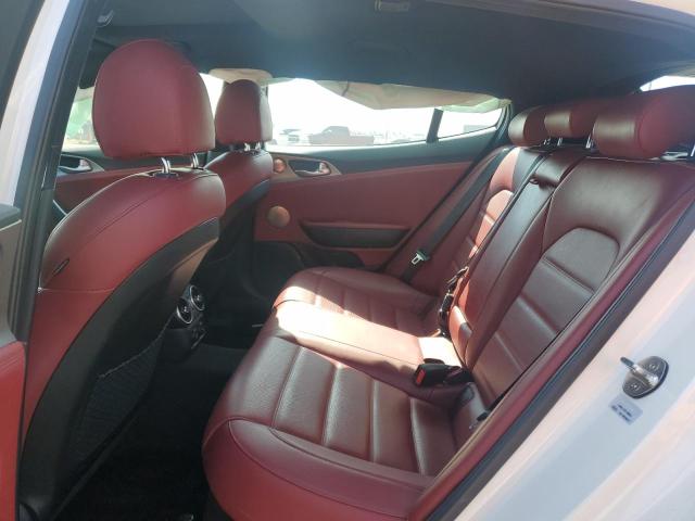 2018 KIA STINGER GT2  