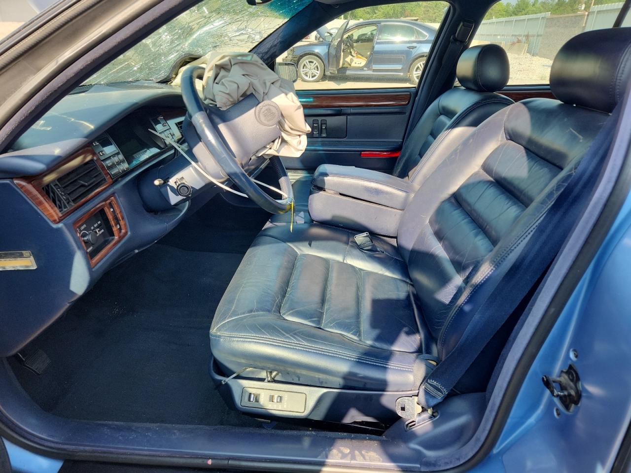 1g6kd52bxru218769 1G6KD52BXRU218769 1994 Cadillac Deville