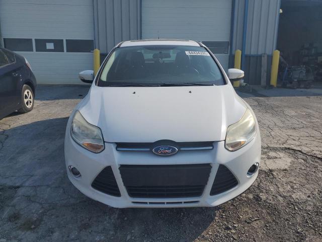  FORD FOCUS 2013 Белы
