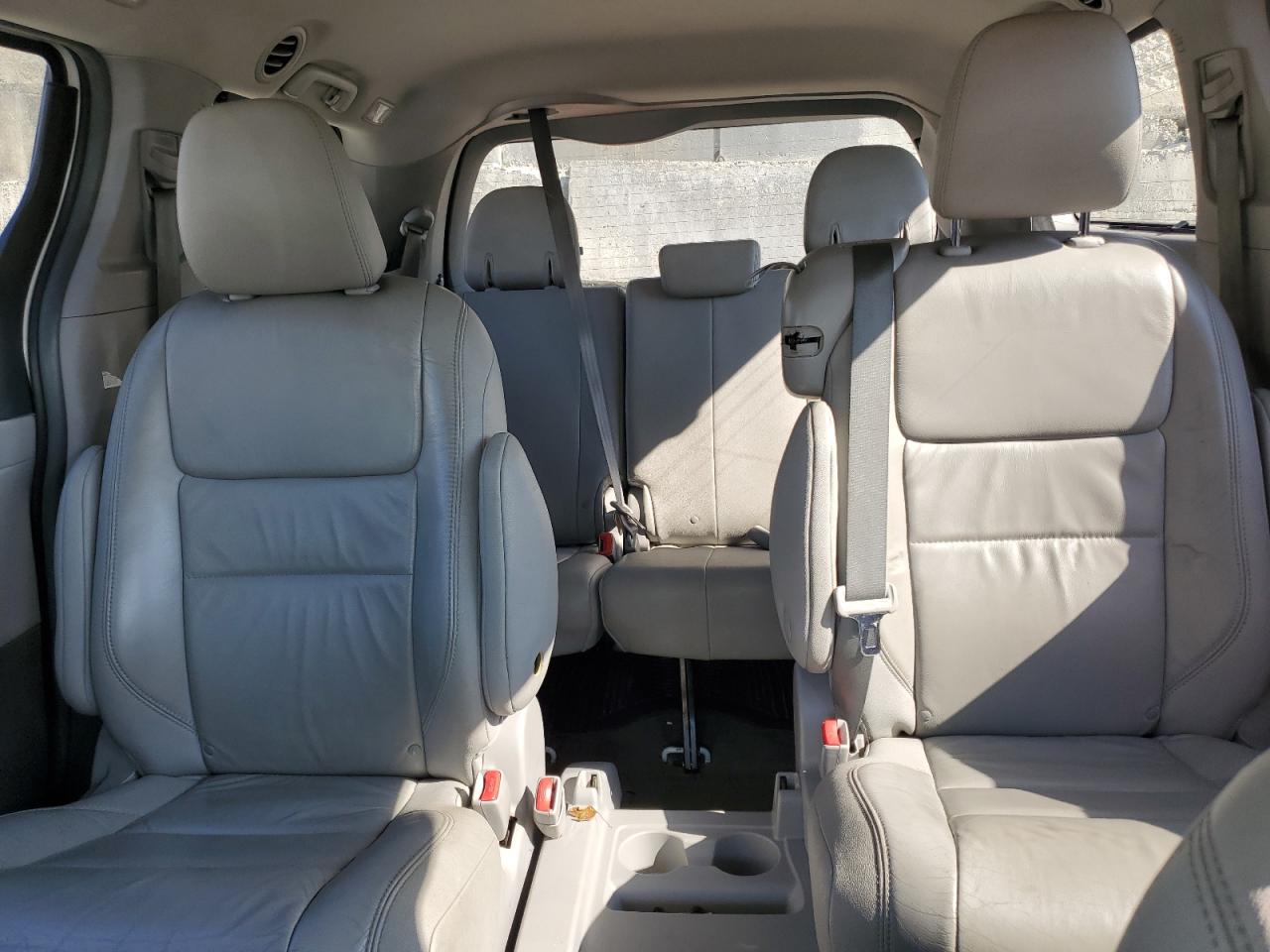 2016 Toyota Sienna Xle VIN: 5TDYK3DC1GS694062 Lot: 63035455
