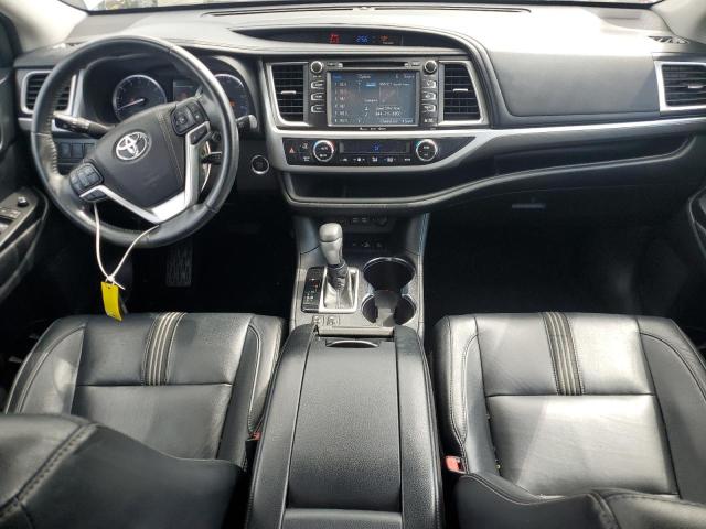  TOYOTA HIGHLANDER 2018 Серебристый