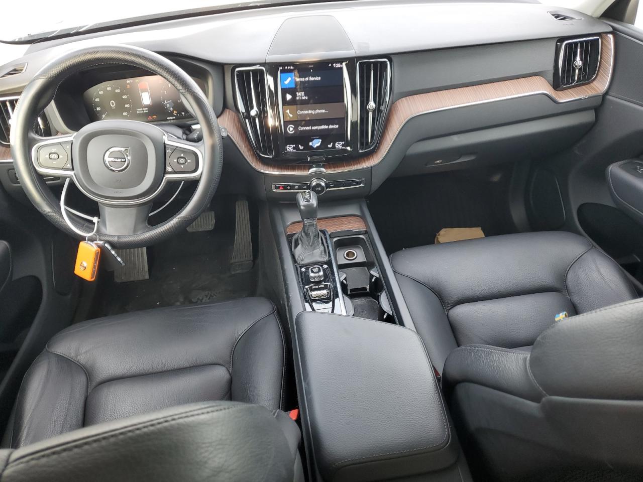 2021 Volvo Xc60 T5 Momentum VIN: YV4102RK4M1695407 Lot: 64324915