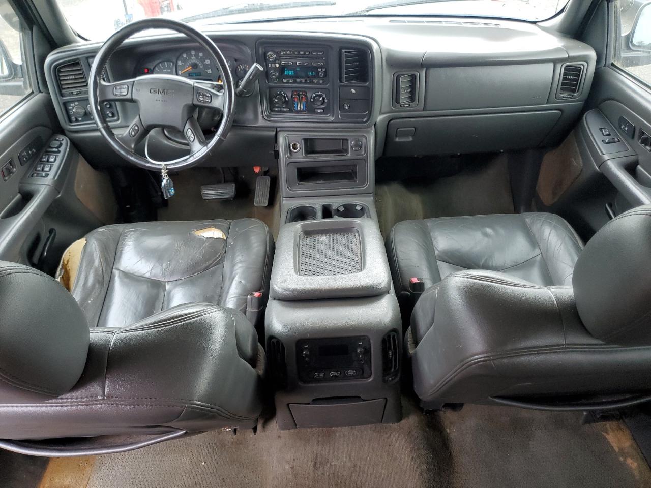 2005 GMC Sierra K2500 Heavy Duty VIN: 1GTHK23UX5F819481 Lot: 64437475