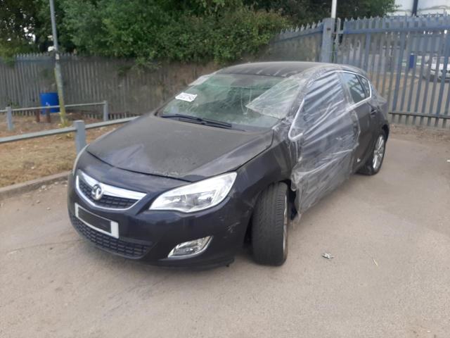 VAUXHALL ASTRA ELIT 2011