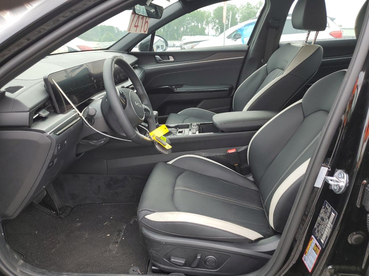 2025 Kia K5 Gt Line VIN: KNAG64J75S5375868 Lot: 64078305
