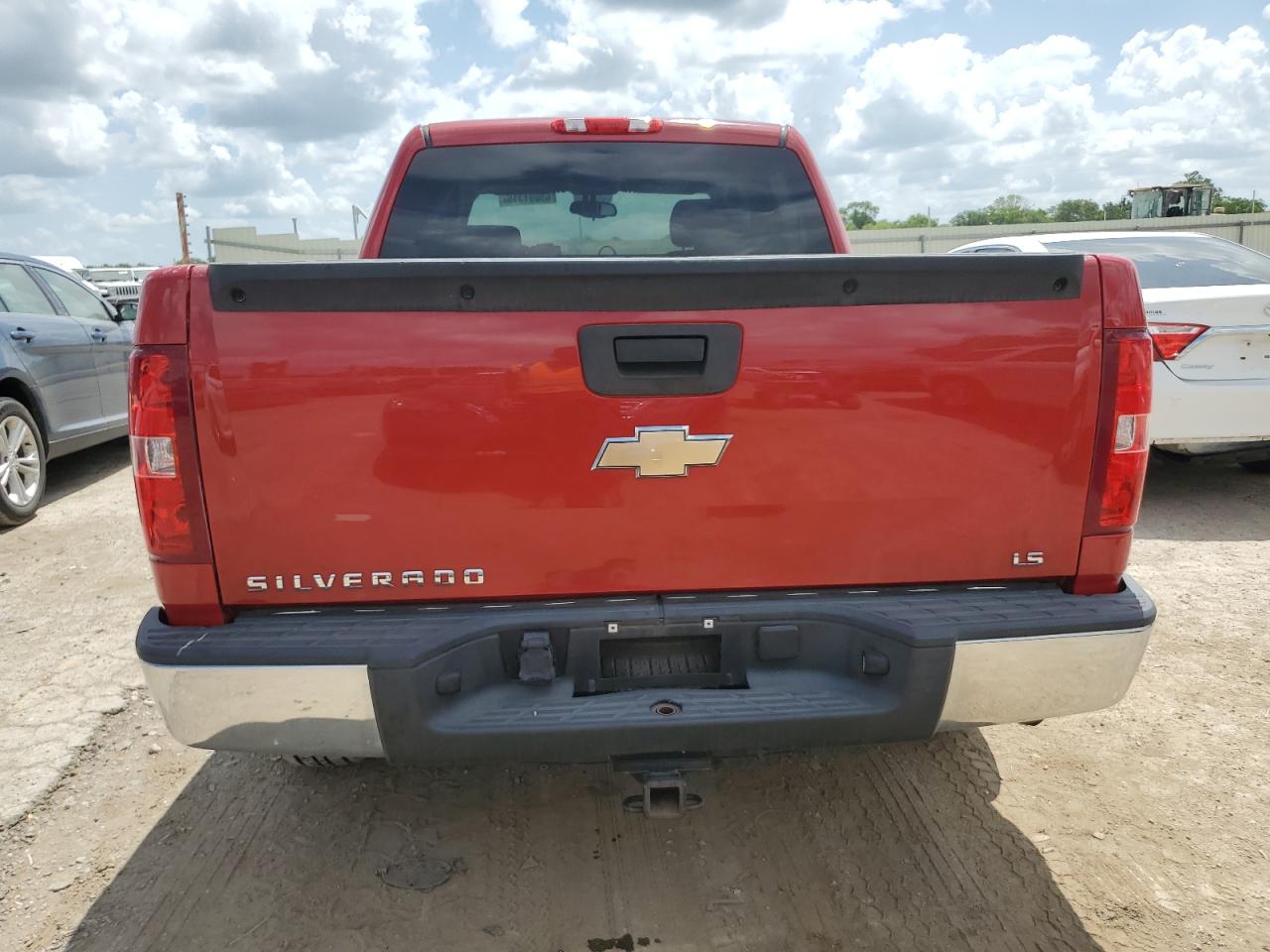2008 Chevrolet Silverado K1500 VIN: 2GCEK13C981262594 Lot: 63081315