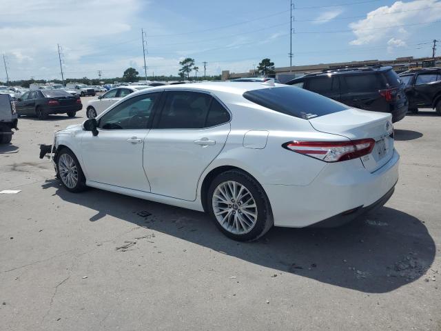  TOYOTA CAMRY 2019 White