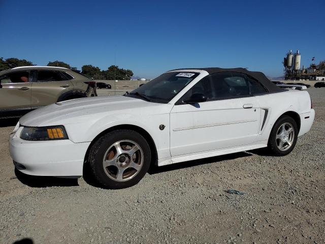 2004 Ford Mustang