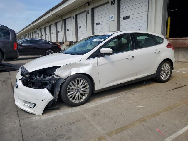  FORD FOCUS 2017 Biały