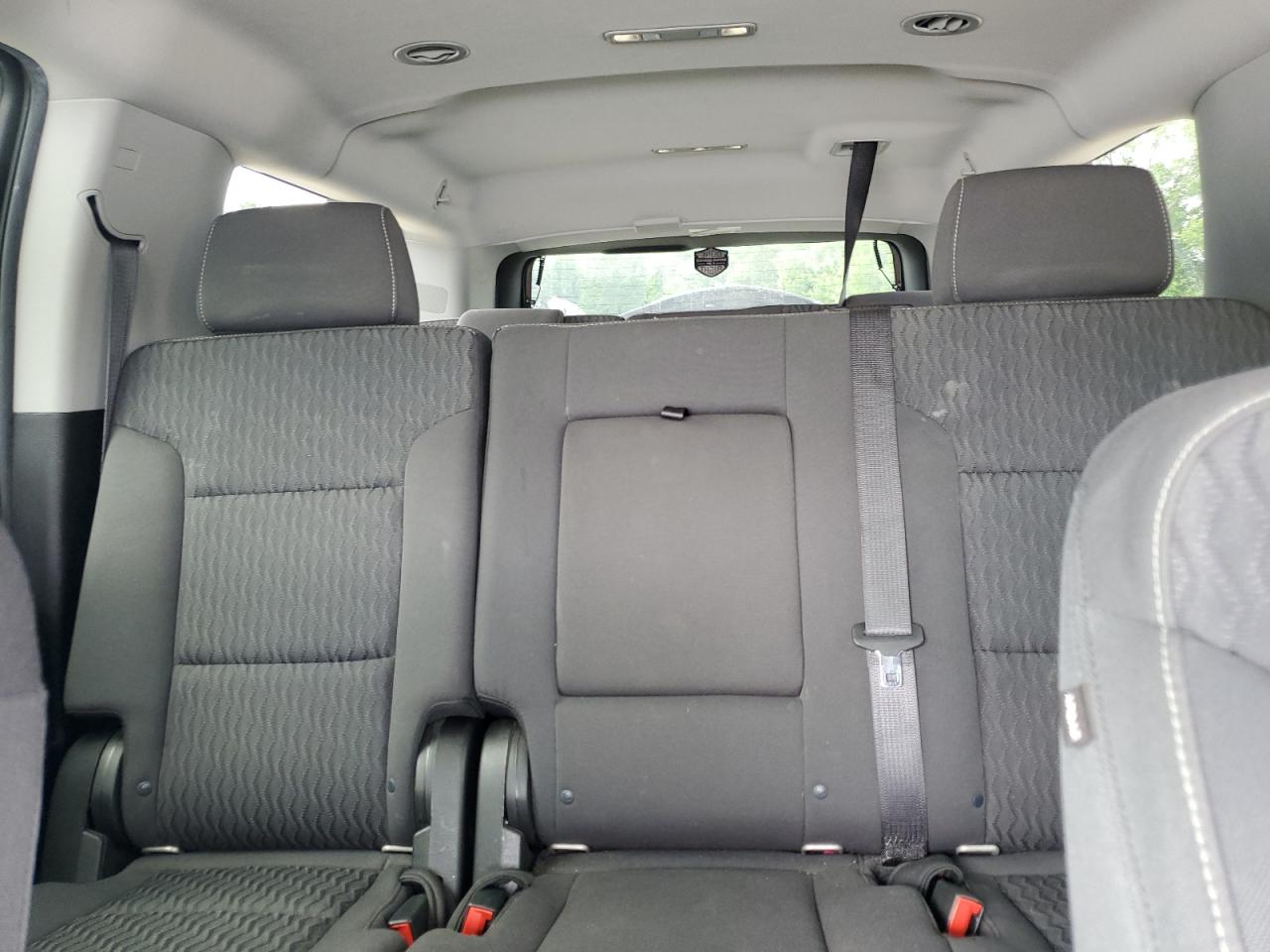 2019 Chevrolet Suburban K1500 Ls VIN: 1GNSKGKC3KR263379 Lot: 62653175