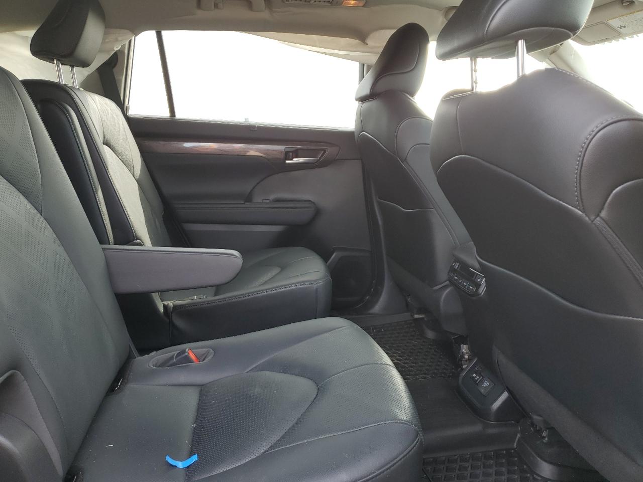 2021 Toyota Highlander Hybrid Platinum VIN: 5TDEBRCH0MS015509 Lot: 61489995