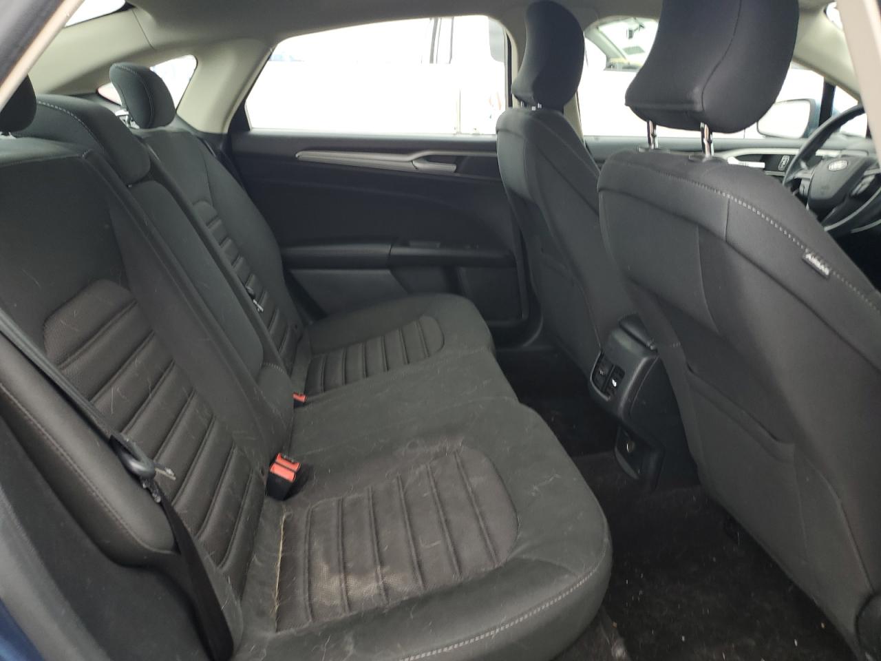 2019 Ford Fusion Se VIN: 3FA6P0LUXKR183677 Lot: 65251105
