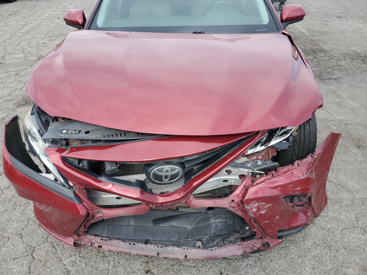2018 Toyota Camry L VIN: 4T1B11HK6JU653732 Lot: 65089855
