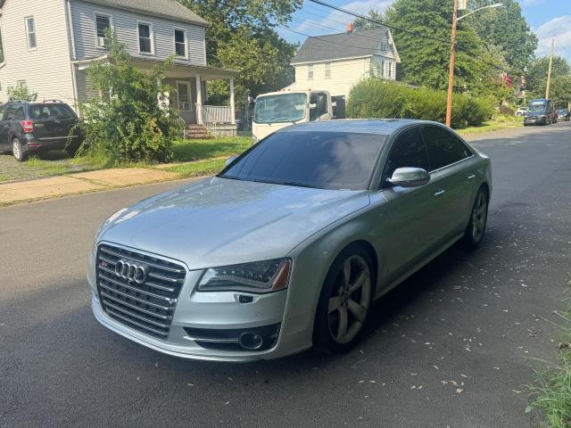 Sedans AUDI S8 2014 Srebrny