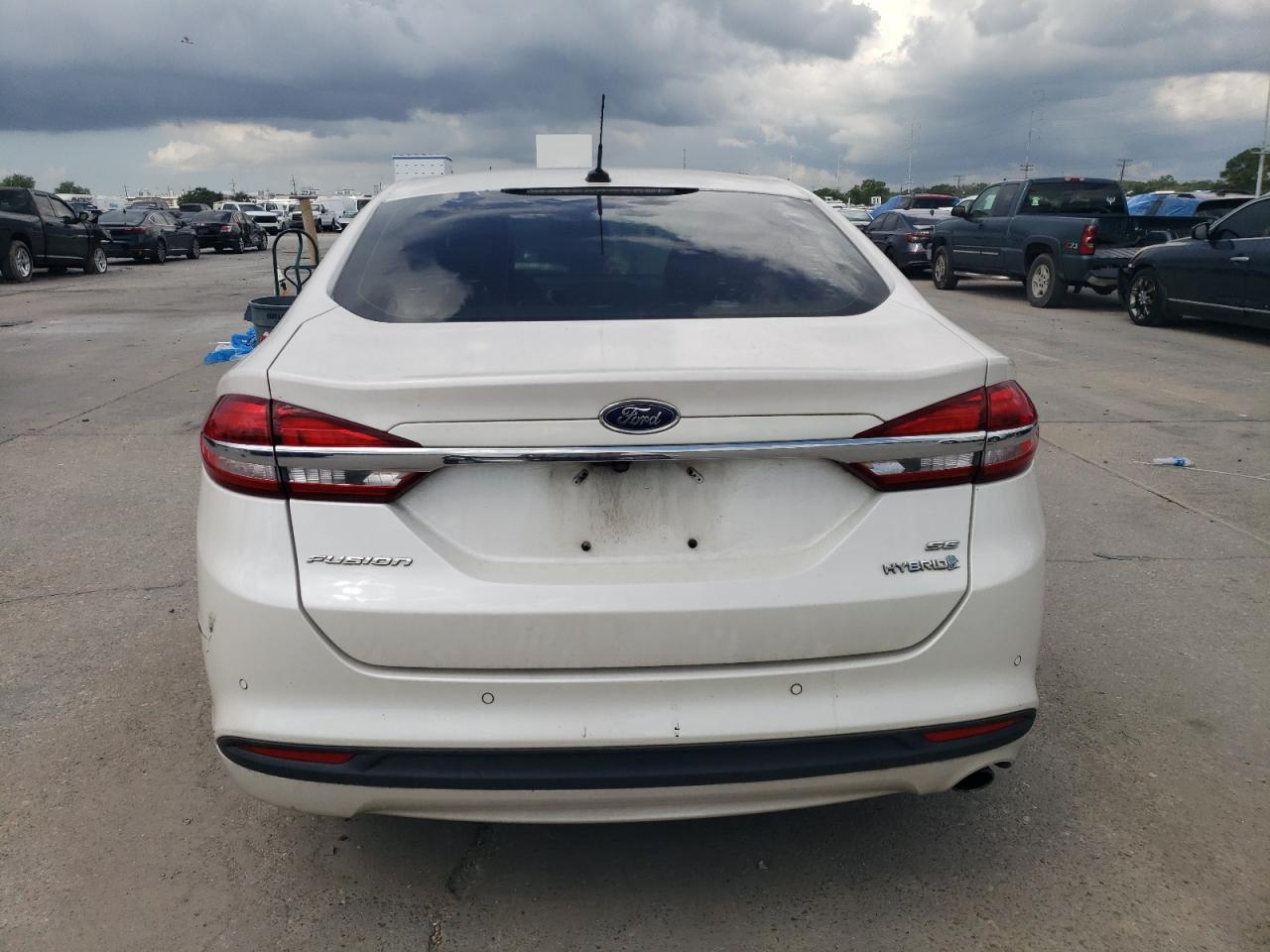 2018 Ford Fusion Se Hybrid VIN: 3FA6P0LU9JR115207 Lot: 62158815