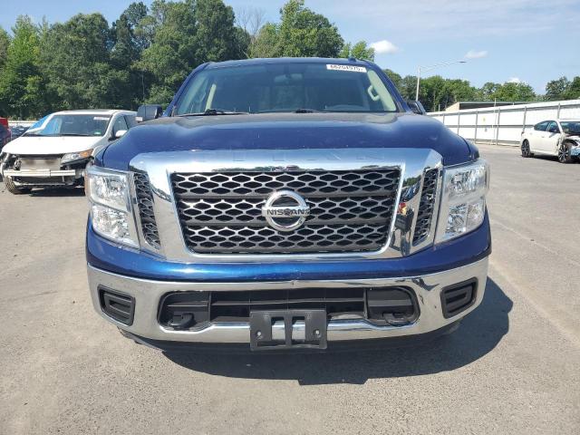 NISSAN TITAN 2017 Blue