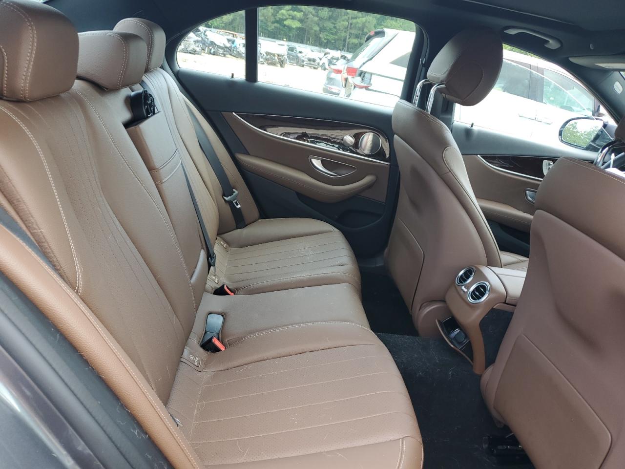 2022 Mercedes-Benz E 450 4Matic VIN: W1KZF5KB1NB037576 Lot: 64125475