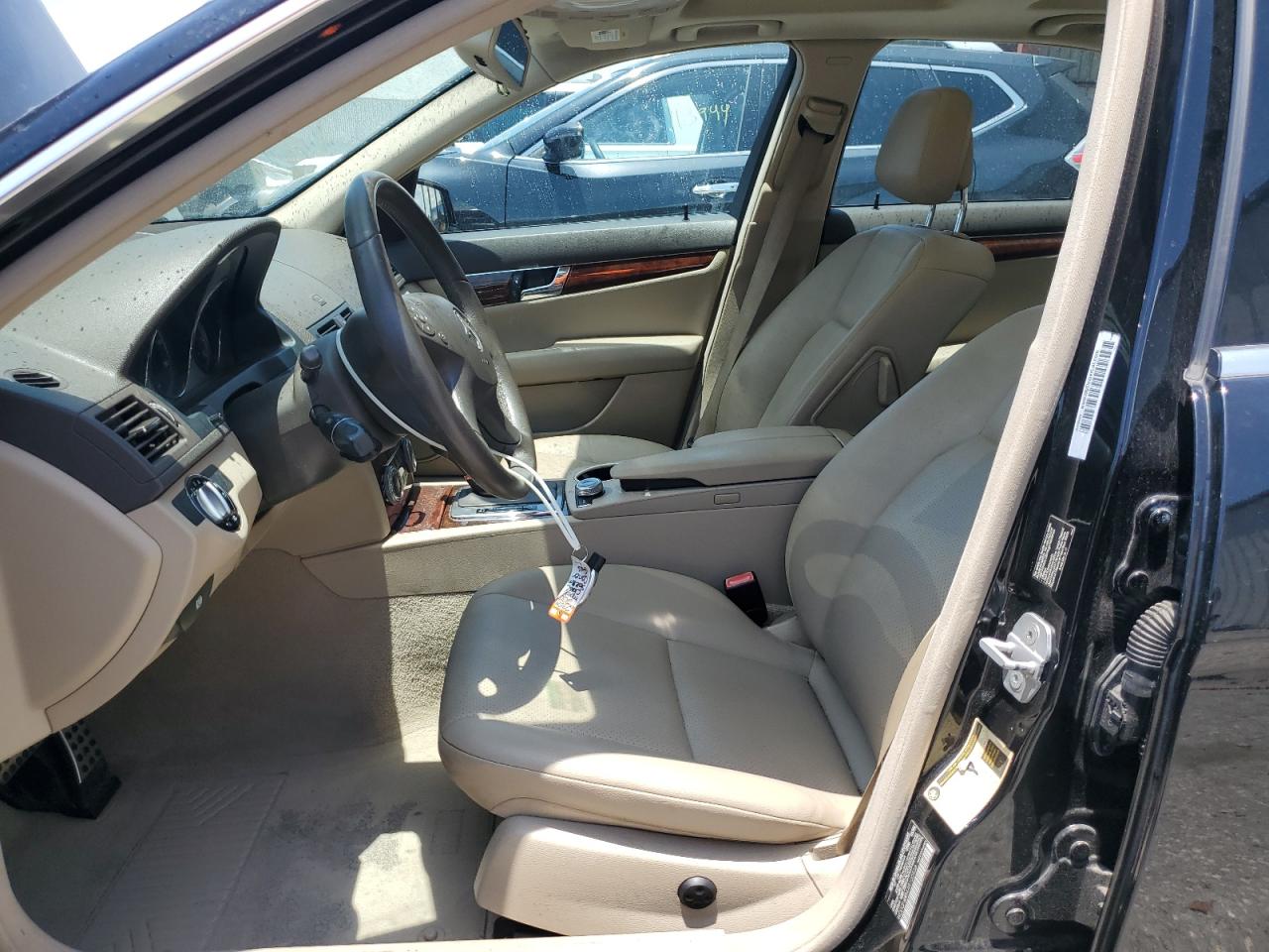 2010 Mercedes-Benz C 300 4Matic VIN: WDDGF8BB4AR100938 Lot: 63770755