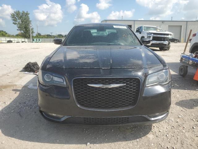  CHRYSLER 300 2016 Czarny