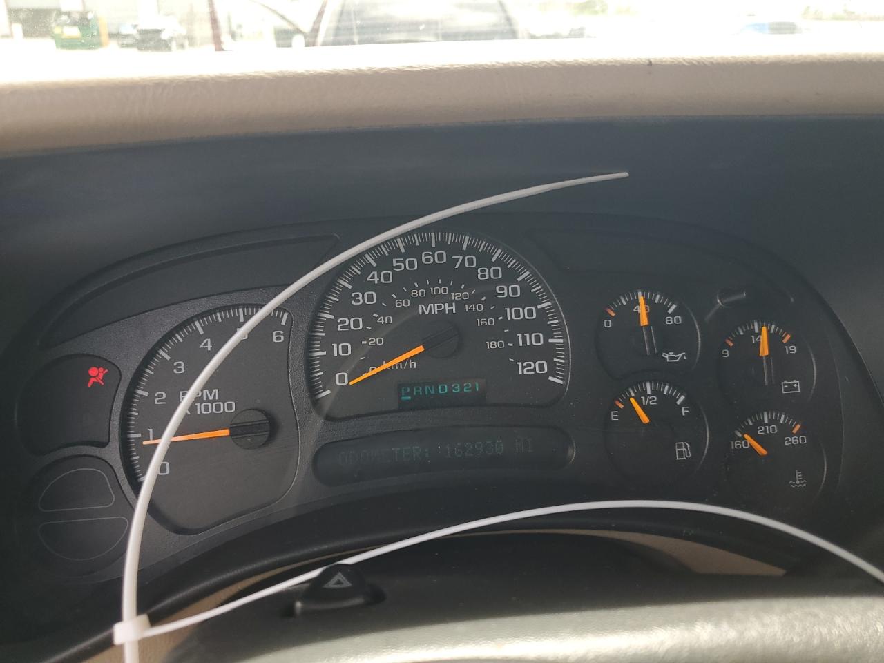 2gtec13t551133373 2GTEC13T551133373 2005 GMC New Sierra C1500