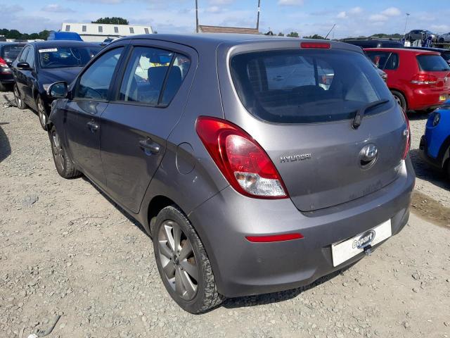2014 HYUNDAI I20 STYLE