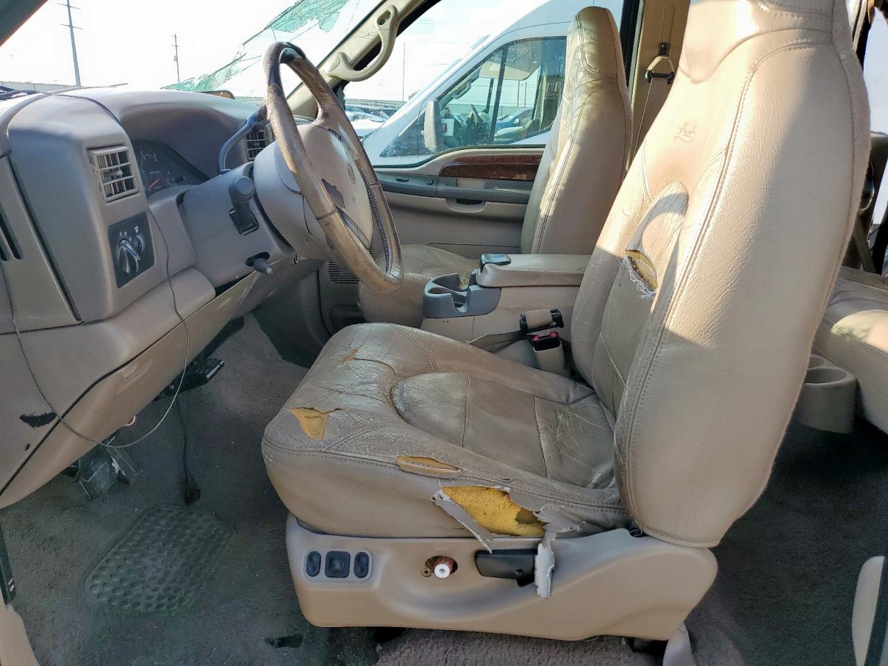 2000 Ford F350 Srw Super Duty VIN: 1FTSW31F7YEC09391 Lot: 63925305